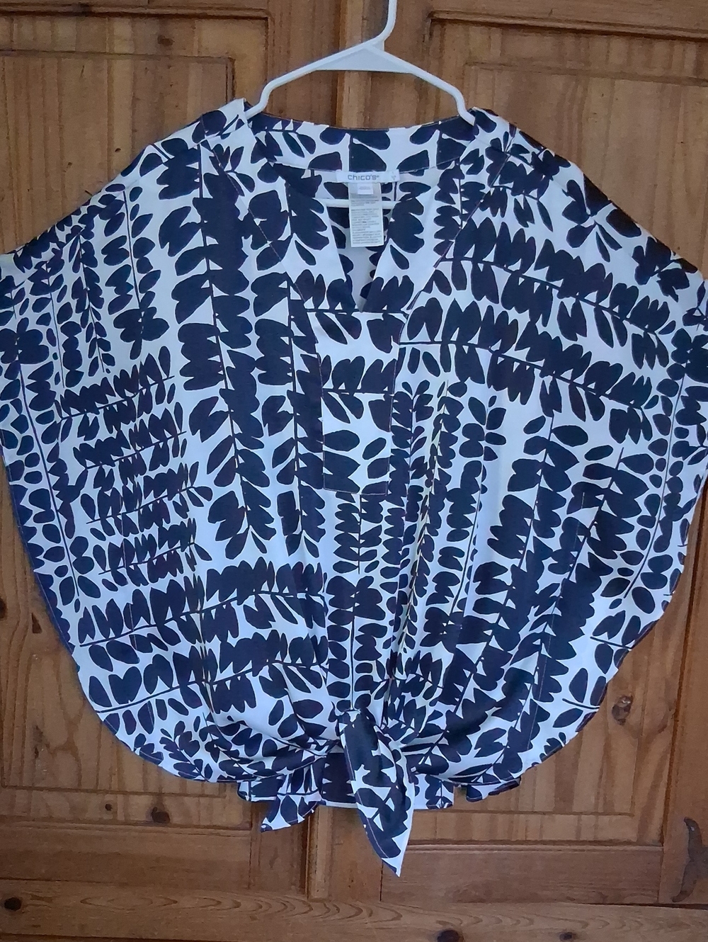 Chico's Navy Blue & White Leaf-Print Tie-Front Blouse